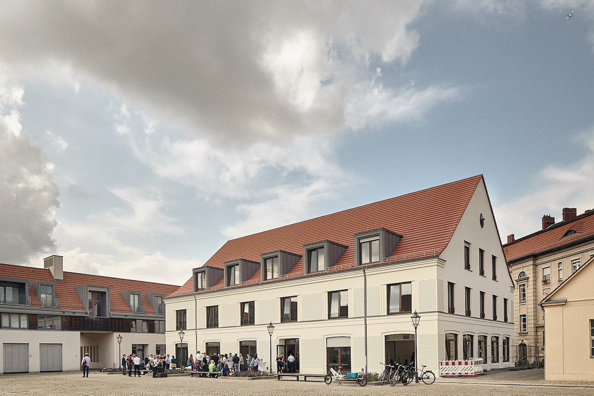 Neubau an Potsdams historischem Haus am Platz.